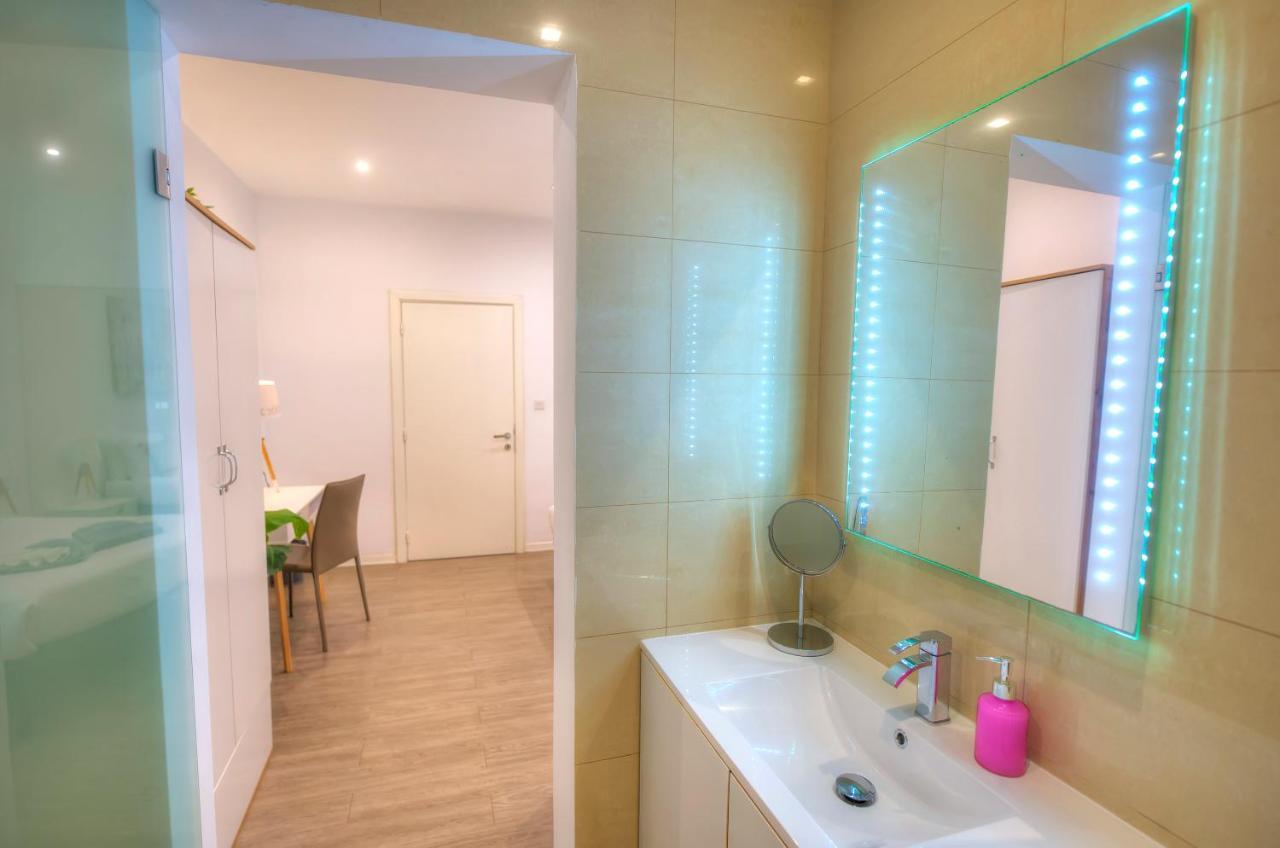 Spacious 4 Bedrooms With Sea View Balcony Goslm-3 Sliema Exterior photo